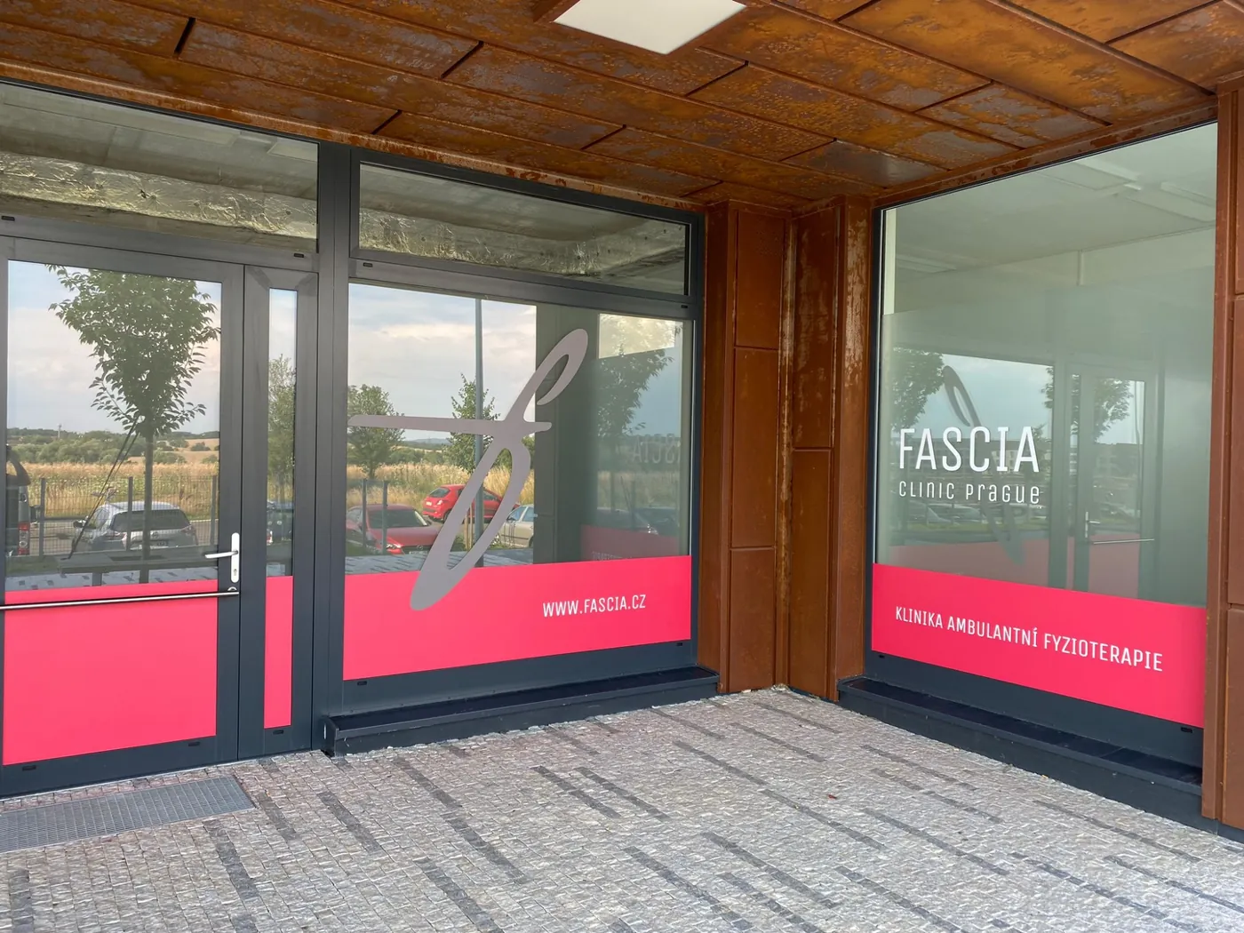Vstup do Fascia Clinic Prague
